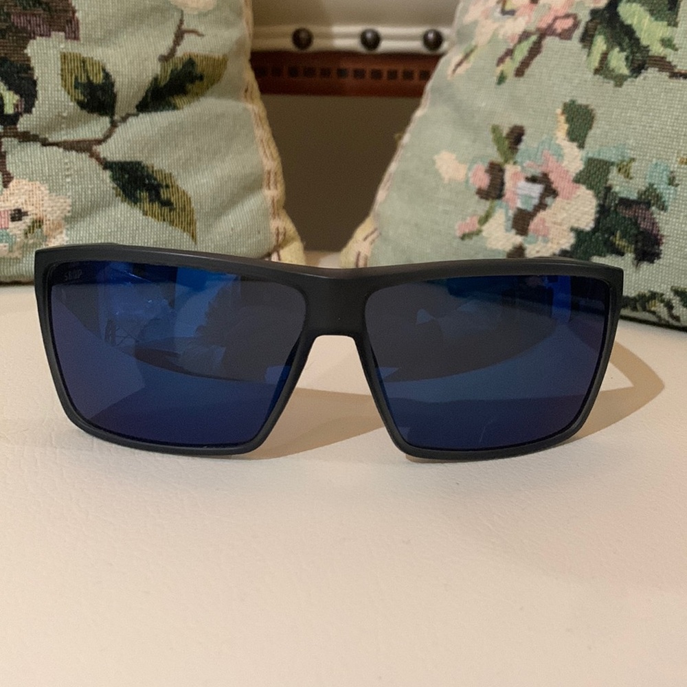 Used Costa Rincon Sunglasses